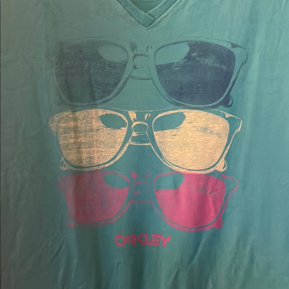 Oakley Tee with Sunglasses Print